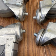 Invacare Reliant 450 Patient Lift Front Dual Wheel Casters & Rear Wheels