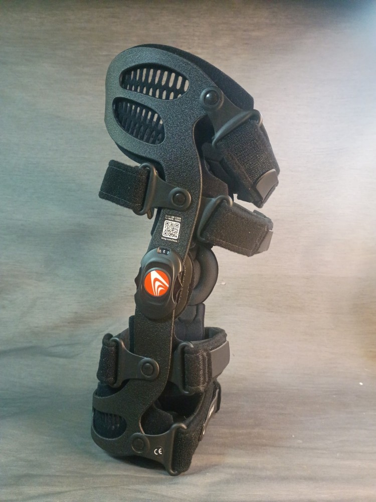 Breg • Fusion OA Plus | Knee Brace | LARGE | RIGHT | Osteoarthritis Orthotic