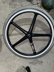 X-core 5-Spoke Mag Wheelchair Wheel Pair 22″ 501mm w/ Solid Tires & Hand rim Axl