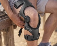 Ossur CTi3 Knee Braces Bundle Athlete Edition Adjustable for Moisture Control