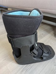Össur form fit ankle brace – Walker Air Low Top – LARGE, Black