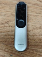 Phonak ROGER ON Mic with Docking Station & Accessories – Complete Set Very Clean