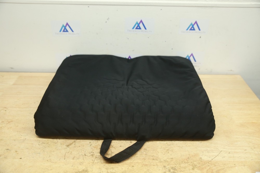 20″ x 16″ Synergy Solution 1 Soft Gel Seat Bottom Cushion for Power Chairs