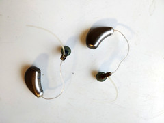1 Pair Starkey Muse 1200 Hearing Aids Only Clean Used