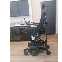 Quantum Edge 3 Power Wheelchair Black Electric iLevel Seat Adjustable Reclining