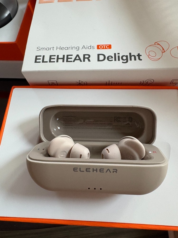 ELEHEAR Delight Smart Hearing aid set*1 gold series preowned