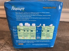 LOT OF 2 – REASSURE MODERATE 20 PADS ONE SIZE NEW WOMEN DISPOSABLE SOFT LINING