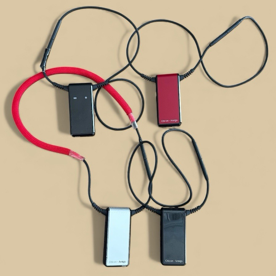 *Lot of 4* Oticon Amigo Arc Hearing Aid Transmitter Receiver Red, Black, Silver