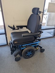 Quantum Edge 3 iLevel Power Wheelchair – Pristine Condition, Fully Loaded 2023