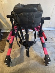 Rifton Pacer MEDIUM Gait Trainer 150lb. weight limit, Great condition