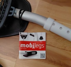 Mobilegs ULTRA A300 Adjustable Ergonomic Crutches 4’9″ to 6’4″ 300 Lbs Capacity