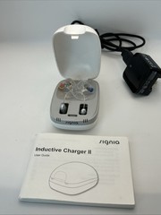 Signia Pure Charge&Go 7X RIC Hearing Aid Pair w/ Inductive Charger II Tested