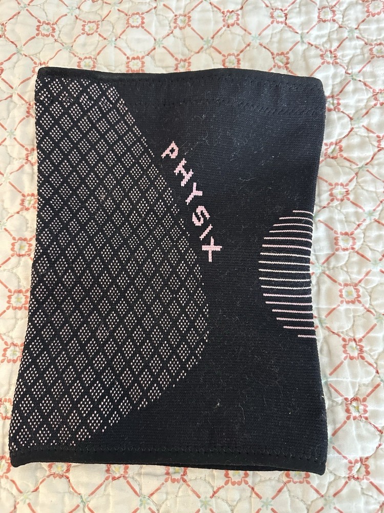 Physix Gear compression knee sleeve Black w/ Pastel Pink Size XXL