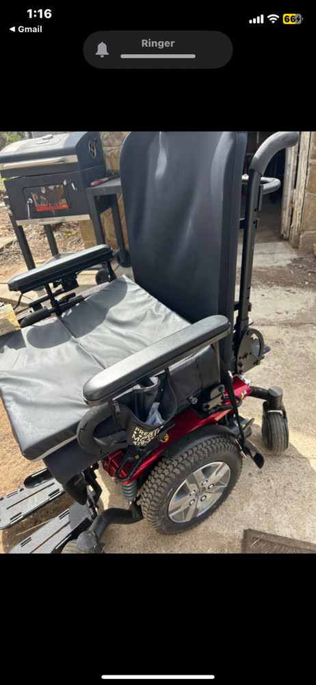 Quantum J4 Power Wheelchair with Power Tilt