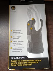 Futuro Compression Stabilizing Wrist Brace Right Large/Extra Large 1ct