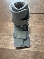 Aircast SP Walker Boot Small 01A-S Gray with Hand Pump