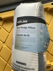 Kölbs Bed Wedge Pillow Jacquard White/Gray 24x24x7.5 Machine Washable