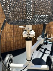RINKMO Knee Scooter,All-Terrain Foldable KneeWalker basket adjustable 300lb load