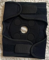 Curves Magnetic Elbow Support