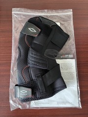 Shock Doctor Knee Brace Support, Compression Sleeve w/side Stabilizers 872
