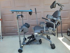 NEW EasyStand Evolv Swing Away Standing frame MEDIUM Youth Or Adult 200lb Max