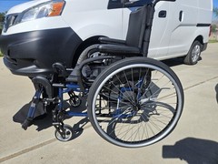 MINT* UPGRADED* Quickie 2 – 17″x19″ Folding Wheelchair Used 17″ x 19″ New ?