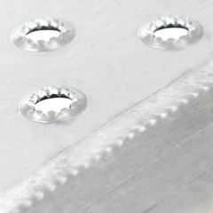 12″ L x 32″ W – Silver Spring Aluminum EZ-Traction Threshold Ramps