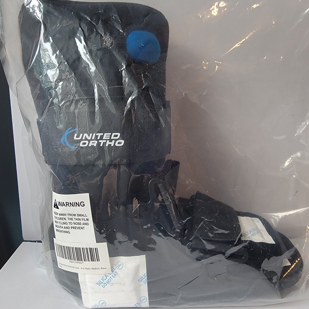 United Ortho Short Air Cam Walker Fracture Boot Fits Left or Right, MEDIUM NEW