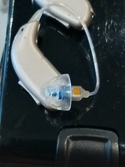 Oticon Opn 1 Hearing Aid Pair Bundle – Gold/Champagne BTE with Case & Batteries
