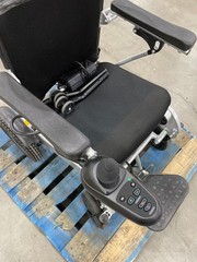 NEW 2026 Lightweight Foldable Electric Wheelchair – 24V Lithium – Dual 250W Moto