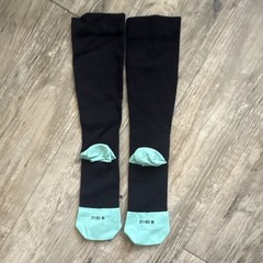 Motif Medical Graduated Compression Socks 20-30 mmHg Black/Green