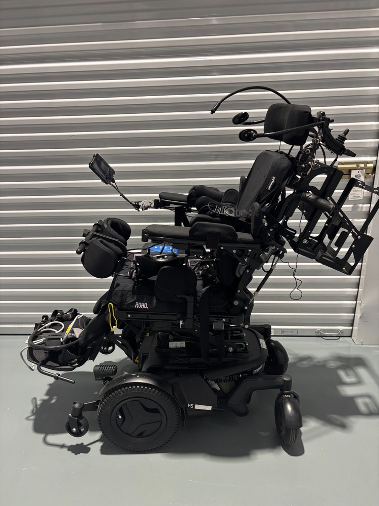 Permobli F5 Corpus VS Power Standing Wheelchair – only used for 1 month.