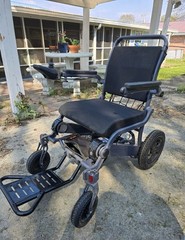 Fold & Go MagShock Folding Electric Wheelchair Power Chair Excellent