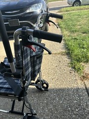 Healthline 19″ Folding Swingaway Legrest Wheelchair with Carrying Bag