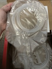 Hollister Ostomy Bundle: 8 Premier 80110 Pouches + 14606 Flextend New Image