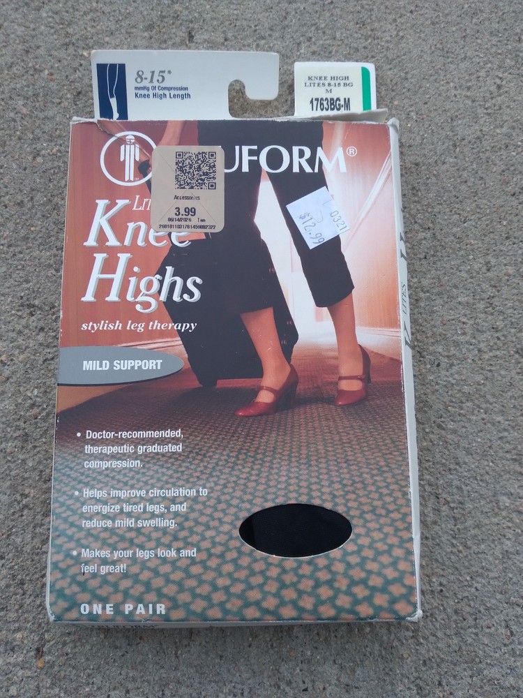 Truform Compression Stockings Knee High Medium Black One Pair