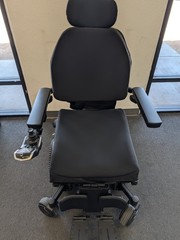 Quantum Edge 3 iLevel Power Wheelchair – Pristine Condition, Fully Loaded 2023