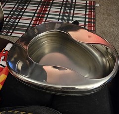 Stainless Steel Bed Pan with Lid Portable Reusable Disinfectable