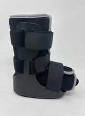 MARS WELLNESS Pediatric Walking Boot For Kids, Large, Fits Ages 3.5-5.5 Yrs Old
