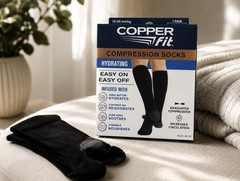 Copper Fit Energy Plus Compression Socks Size S/M NEW
