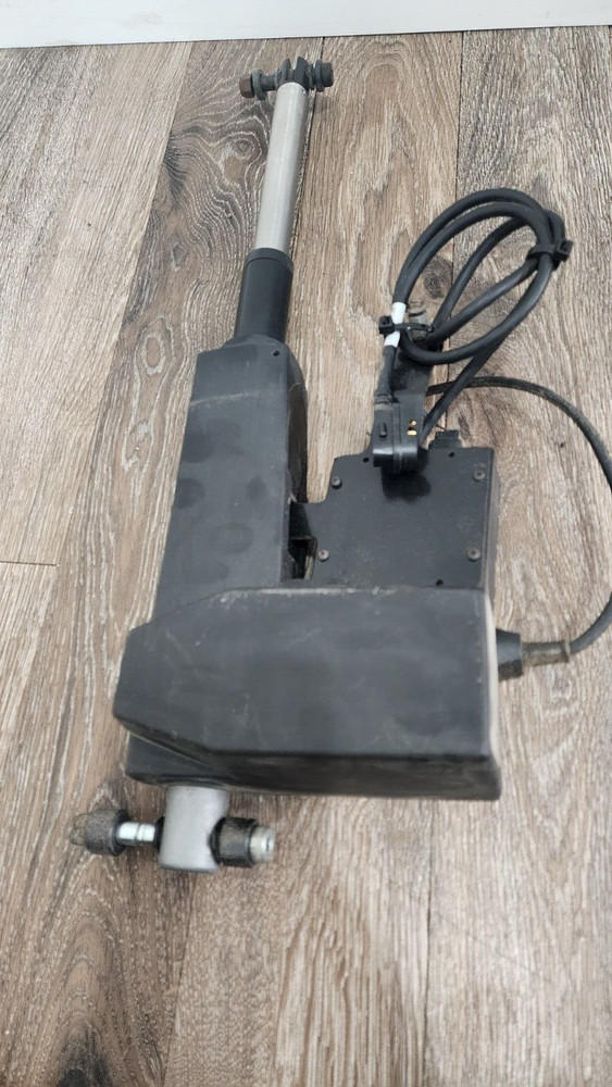 Recline Actuator 1168754 LA31-U596-00 from TDX-SP Invacare Power Wheelchair