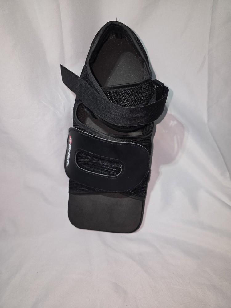 Breg Post-Op Walking Shoe Orthopedic Square Open Toe – Size Medium