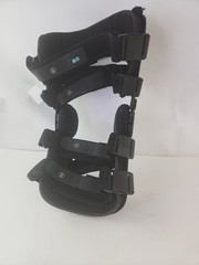 Coretech 845 OA Knee Brace Righ Side LARGE with Angle Adjusters Manual Brand New