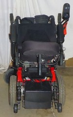 QUICKIE MAGIC FRONTIER V6 WHEELCHAIR GOOD CONDITION TILT TESTED WITH OLD BATTER