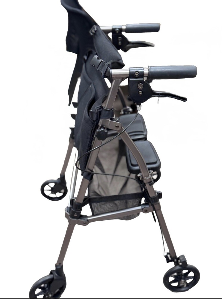 „Ultimate Ease and Mobility: EZ Fold-N-Go Rollator – The Perfect Lightweight Fol