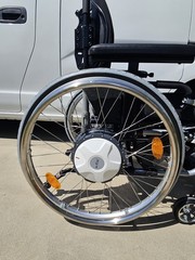 NICE- Invacare X4 Wheelchair W/ Alber E 35 E-Fix Power Assist Wheels 18″x18″