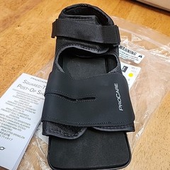 ProCare Squared Toe Post-Op Shoe Size: Small ( Wear on the left or right )