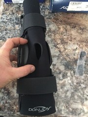 Donjoy DJO Hinged Knee Brace, Open Pop, XSmall, 11-0369-1