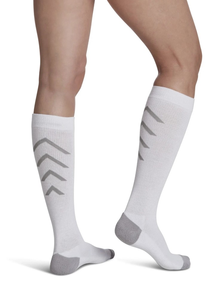 SIGVARIS Unisex Athletic Recovery Socks 15-20 mmHg