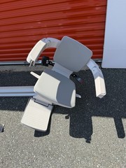 Bruno SRE 3050 Stairlift Les Than 2 Years Old *~